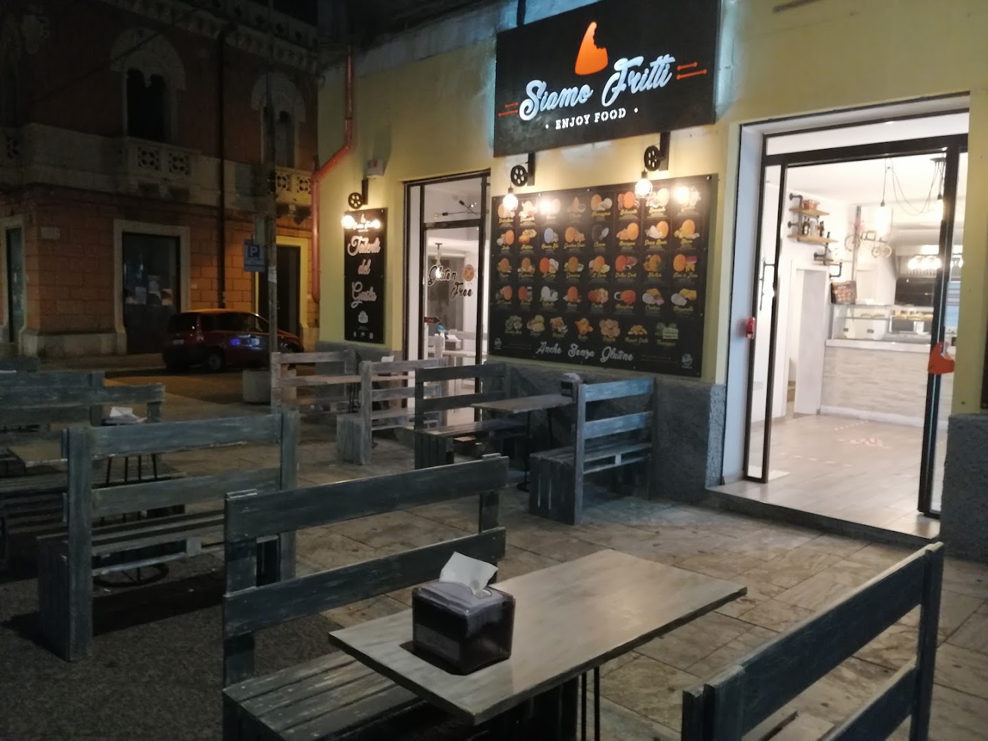 Siamo fritti · Foto 2
